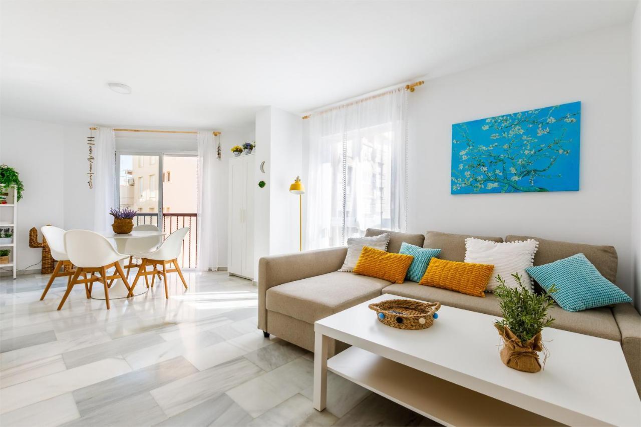 Apartamento A&N Downtown 2 Torre Del Mar Exterior foto